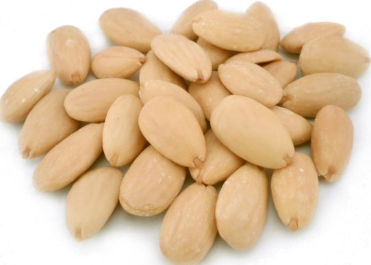 ALMENDRA PELADA FRITA S/14 C/ SAL 1 KG.